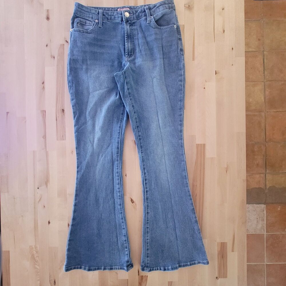 Juicy Couture Jeans Sz 11/30 'Lunita' Blue Denim Flare Leg Rhinestone Butt Y2K